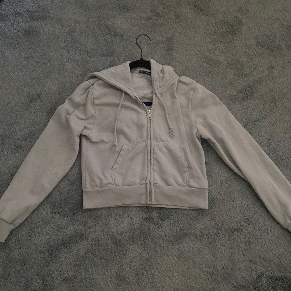 Brandy Melville Cropped Hoodie